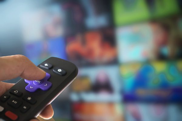 telecomando tv albergo pulizia e batteri